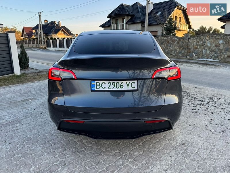 Внедорожник / Кроссовер Tesla Model Y 2020 в Новояворовске
