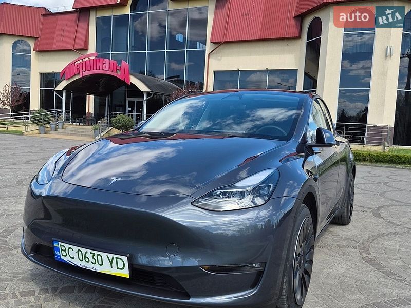 Внедорожник / Кроссовер Tesla Model Y 2023 в Львове