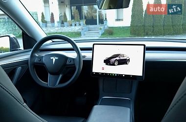 Внедорожник / Кроссовер Tesla Model Y 2023 в Львове