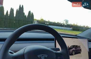 Внедорожник / Кроссовер Tesla Model Y 2023 в Львове