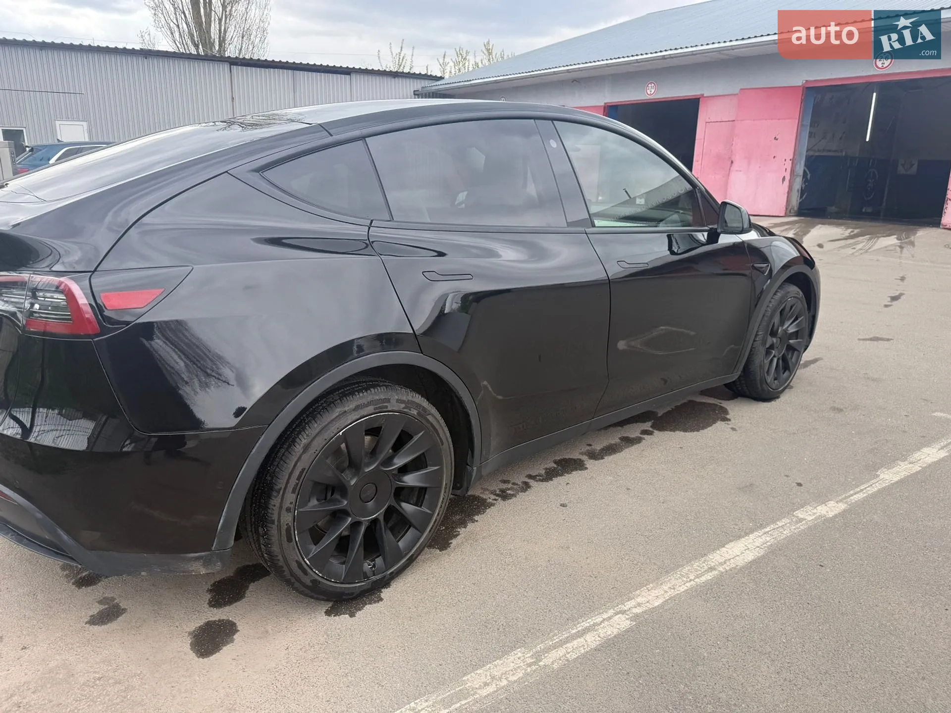 2021 Tesla Model Y - мініатюра 8