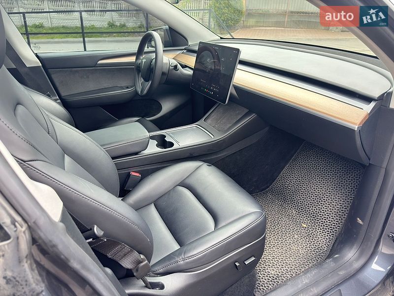 Внедорожник / Кроссовер Tesla Model Y 2023 в Белой Церкви