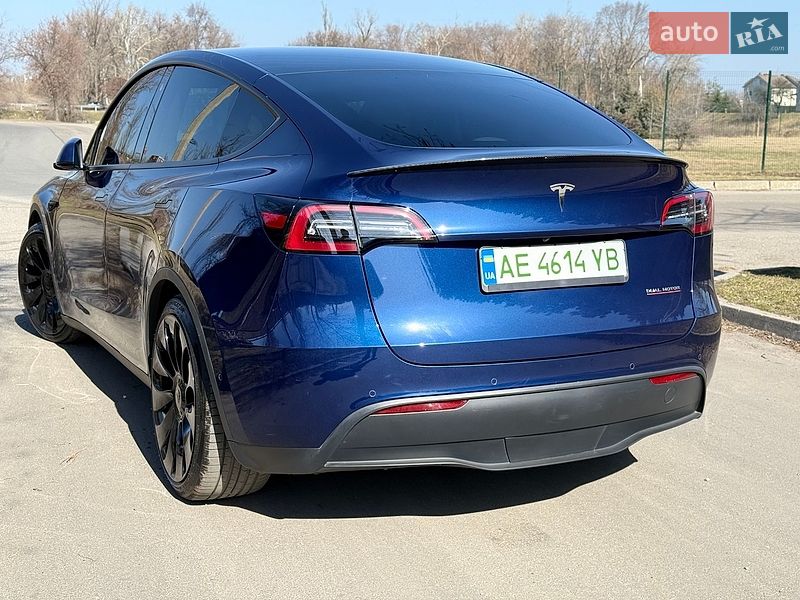 Позашляховик / Кросовер Tesla Model Y 2022 в Дніпрі