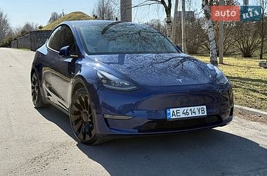 Позашляховик / Кросовер Tesla Model Y 2022 в Дніпрі
