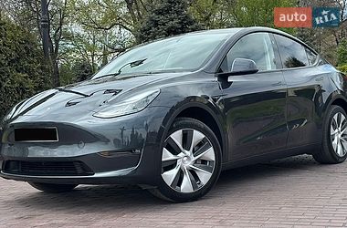 Позашляховик / Кросовер Tesla Model Y 2024 в Дніпрі