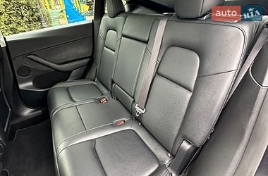Позашляховик / Кросовер Tesla Model Y 2024 в Дніпрі