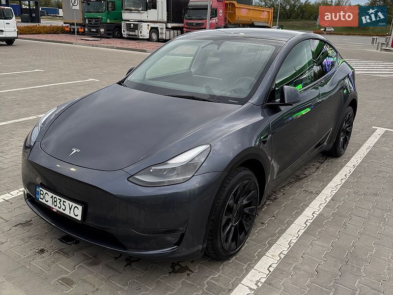 Внедорожник / Кроссовер Tesla Model Y 2023 в Стрые