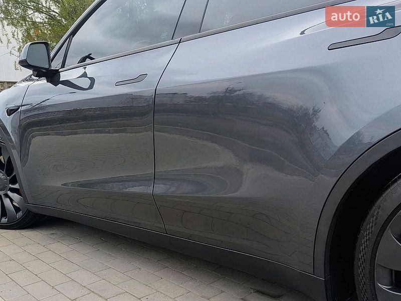 Внедорожник / Кроссовер Tesla Model Y 2022 в Луцке