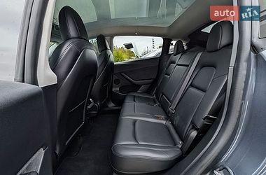 Внедорожник / Кроссовер Tesla Model Y 2022 в Луцке