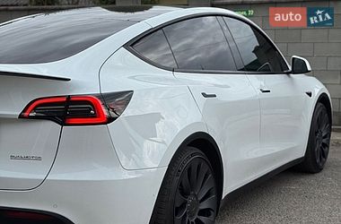 Внедорожник / Кроссовер Tesla Model Y 2022 в Киеве