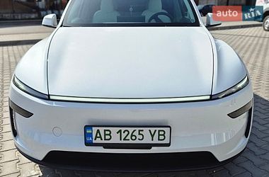 Внедорожник / Кроссовер Tesla Model Y 2025 в Виннице