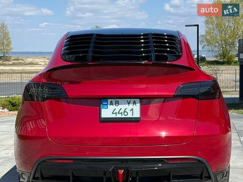 Позашляховик / Кросовер Tesla Model Y 2022 в Черкасах