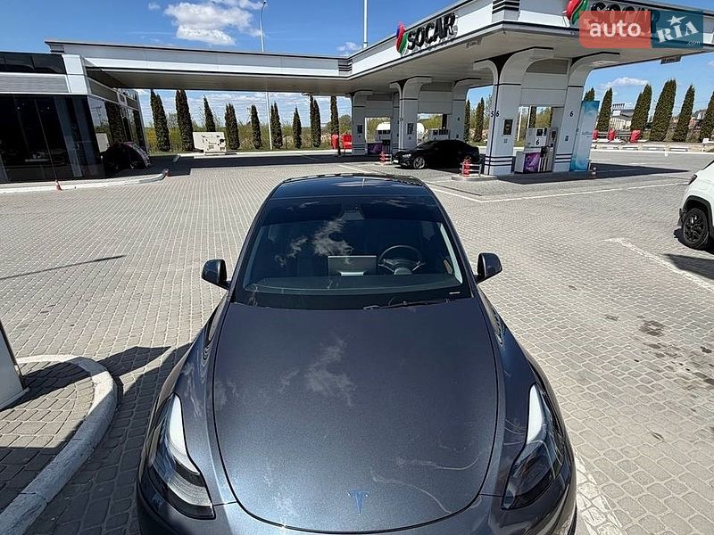 Внедорожник / Кроссовер Tesla Model Y 2021 в Львове