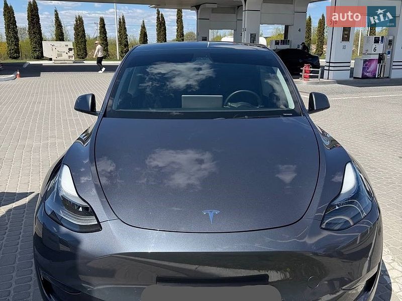 Внедорожник / Кроссовер Tesla Model Y 2021 в Львове