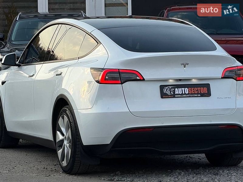 Позашляховик / Кросовер Tesla Model Y 2022 в Харкові