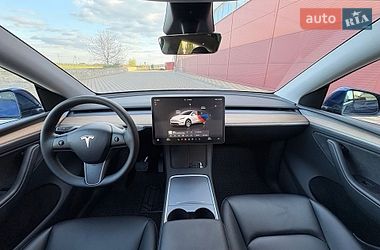 Позашляховик / Кросовер Tesla Model Y 2023 в Гайсину