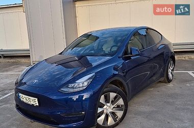 Позашляховик / Кросовер Tesla Model Y 2021 в Києві