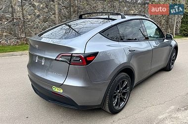Внедорожник / Кроссовер Tesla Model Y 2025 в Киеве
