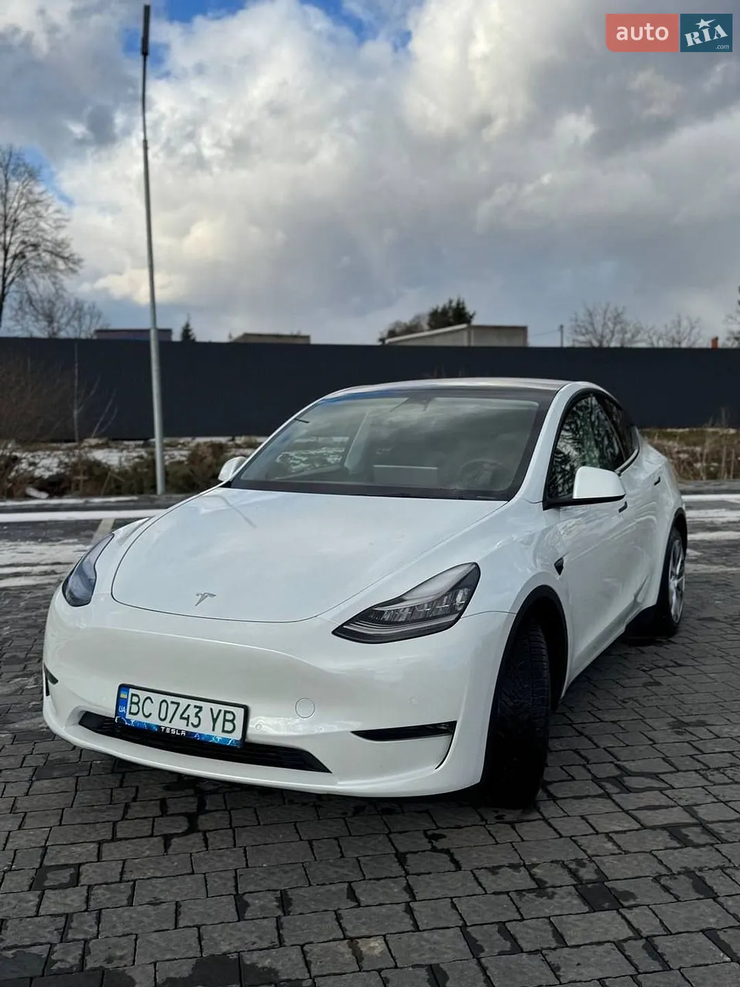 2022 Tesla Model Y - мініатюра 2