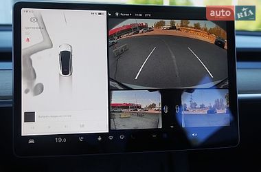Внедорожник / Кроссовер Tesla Model Y 2022 в Киеве