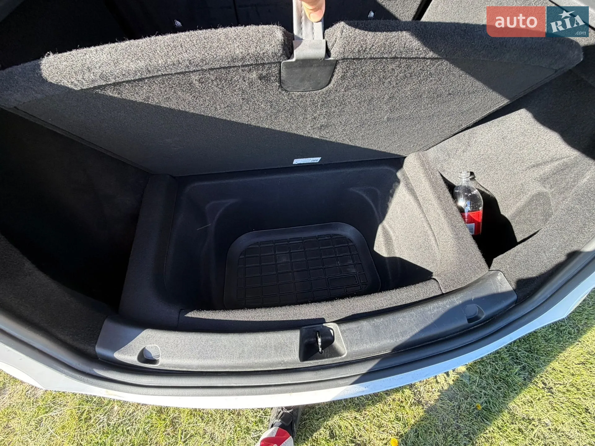 2023 Tesla Model Y - мініатюра 6