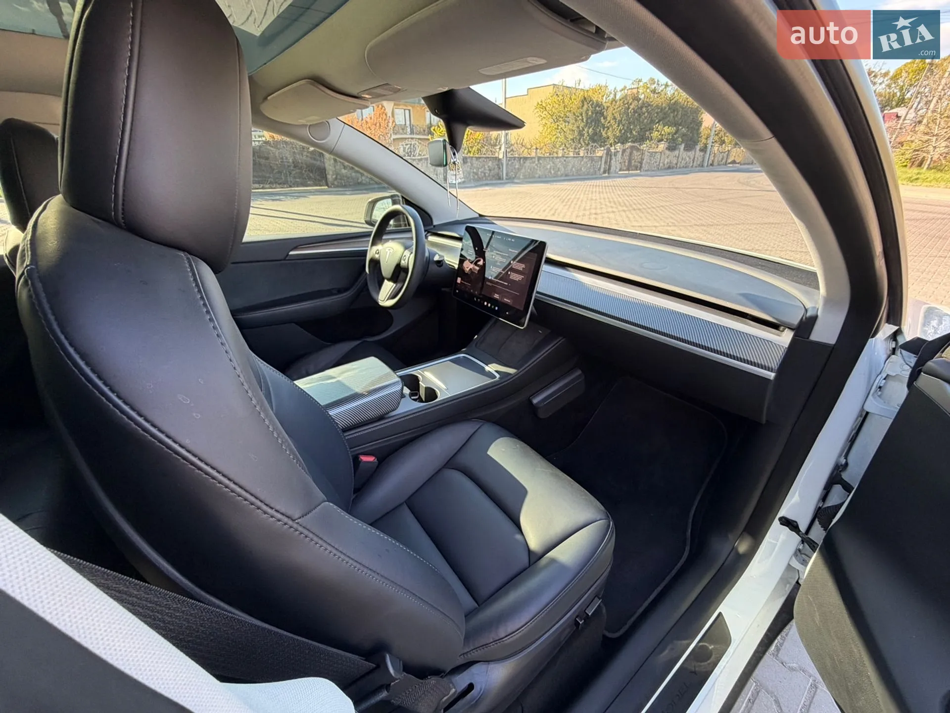 2023 Tesla Model Y - мініатюра 13