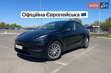 Внедорожник / Кроссовер Tesla Model Y 2023 в Киеве