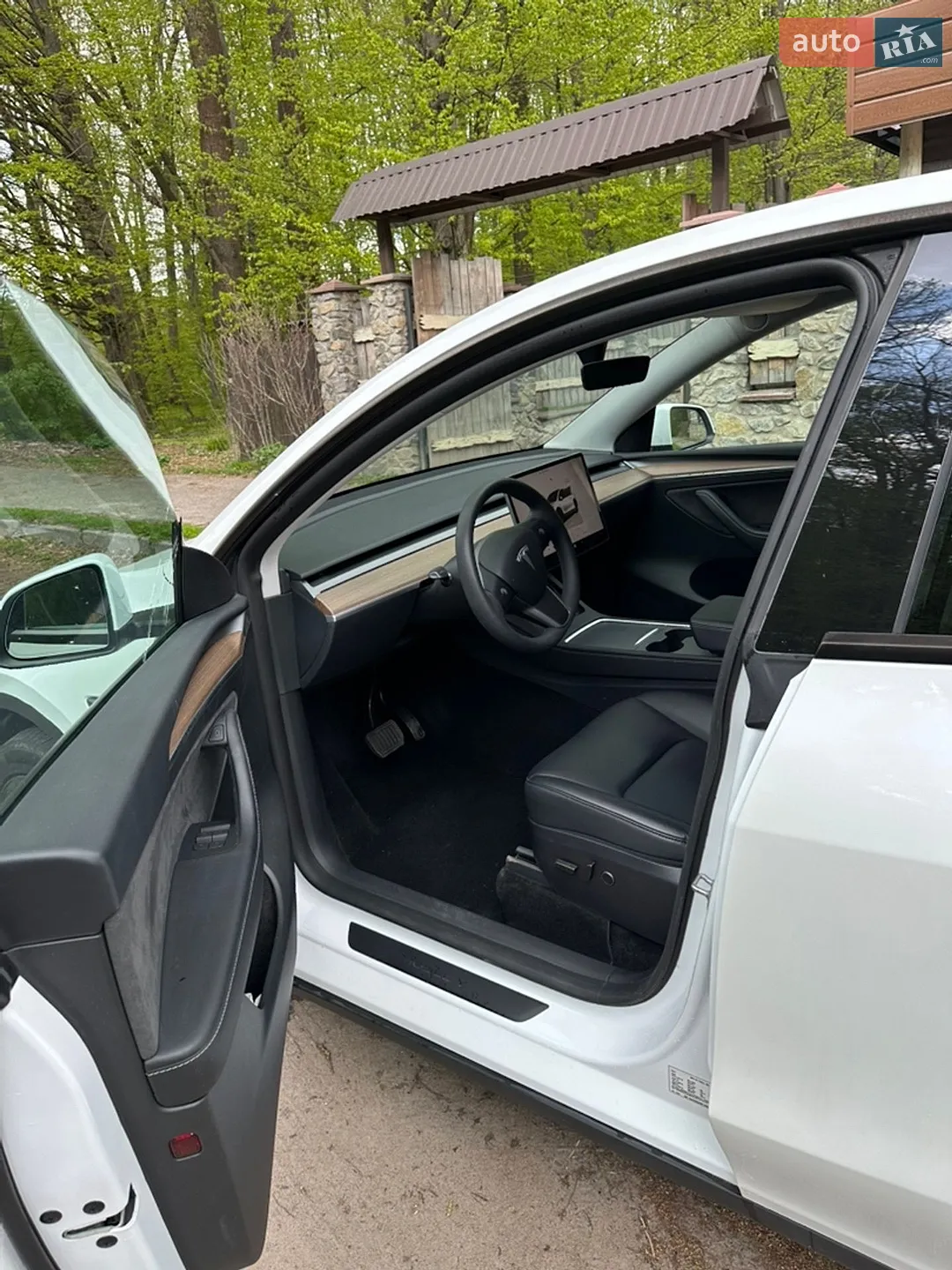 2024 Tesla Model Y - мініатюра 7