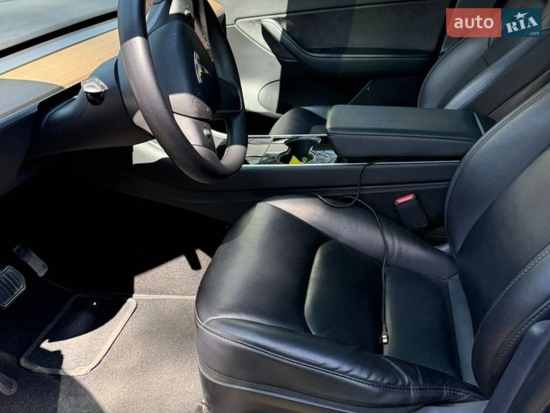 Позашляховик / Кросовер Tesla Model Y 2020 в Фастові