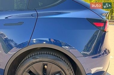 Позашляховик / Кросовер Tesla Model Y 2020 в Кременчуці