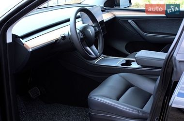 Позашляховик / Кросовер Tesla Model Y 2024 в Вінниці