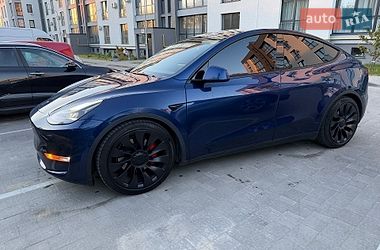 Внедорожник / Кроссовер Tesla Model Y 2021 в Львове