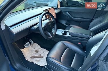 Внедорожник / Кроссовер Tesla Model Y 2021 в Львове
