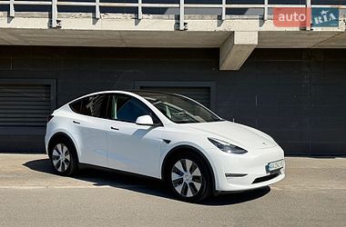 Внедорожник / Кроссовер Tesla Model Y 2023 в Киеве