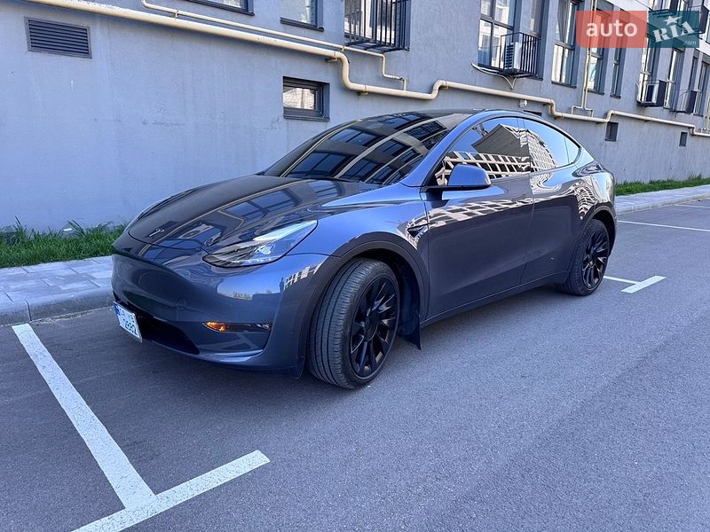 Внедорожник / Кроссовер Tesla Model Y 2023 в Черкассах