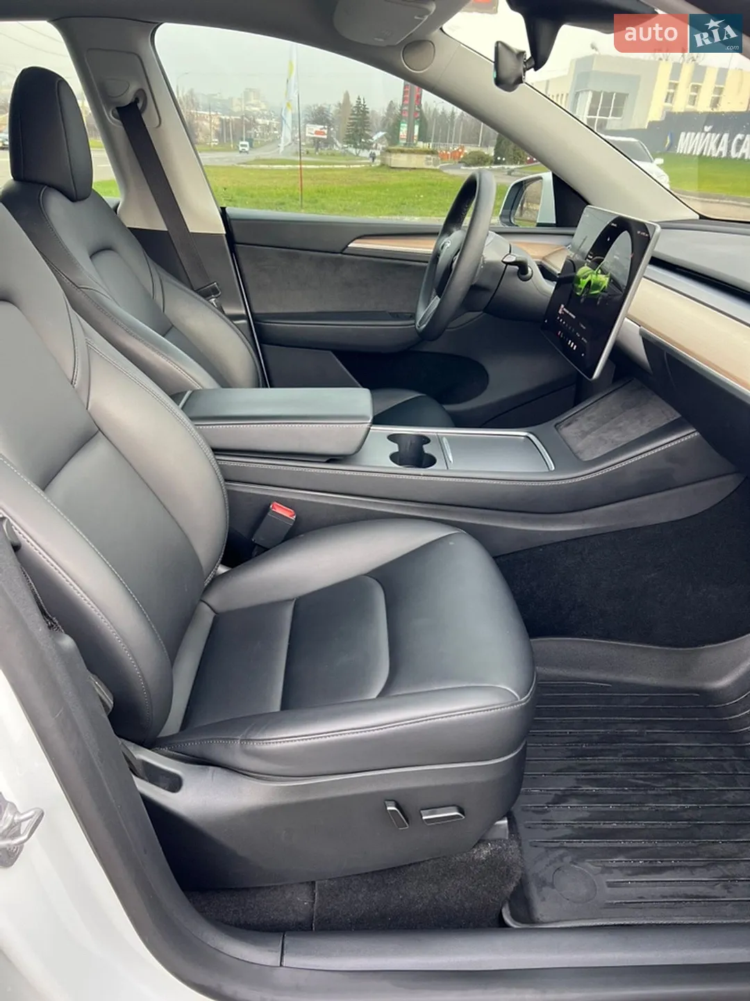 2023 Tesla Model Y - мініатюра 6