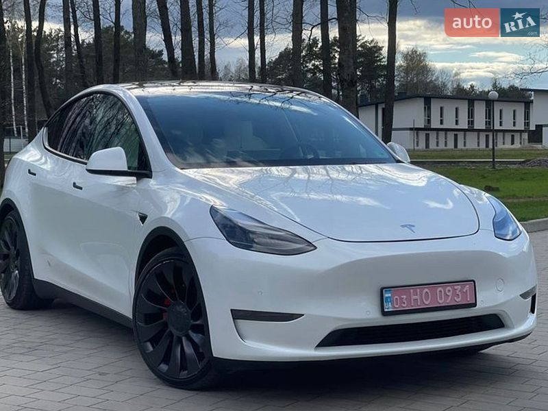 Внедорожник / Кроссовер Tesla Model Y 2021 в Одессе