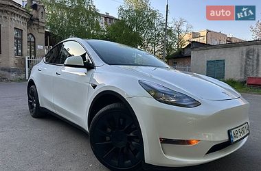 Внедорожник / Кроссовер Tesla Model Y 2024 в Киеве