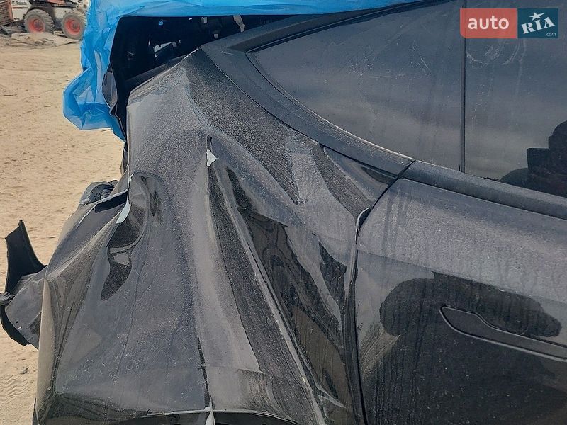 Внедорожник / Кроссовер Tesla Model Y 2023 в Запорожье