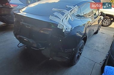 Внедорожник / Кроссовер Tesla Model Y 2024 в Запорожье