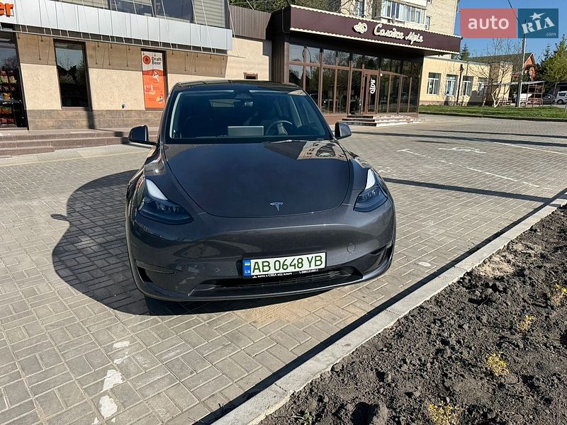 Внедорожник / Кроссовер Tesla Model Y 2023 в Виннице
