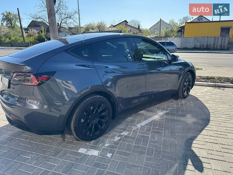 Внедорожник / Кроссовер Tesla Model Y 2023 в Виннице