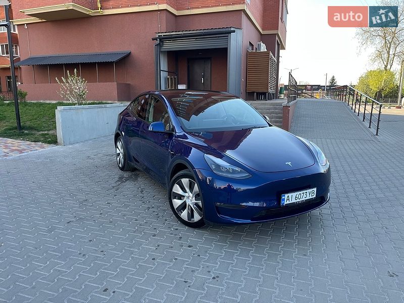 Внедорожник / Кроссовер Tesla Model Y 2021 в Борисполе