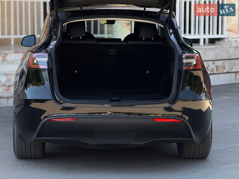 Внедорожник / Кроссовер Tesla Model Y 2022 в Тернополе