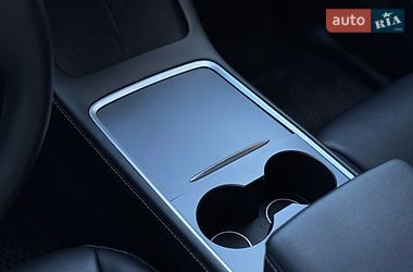Внедорожник / Кроссовер Tesla Model Y 2022 в Тернополе