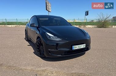 Внедорожник / Кроссовер Tesla Model Y 2023 в Одессе