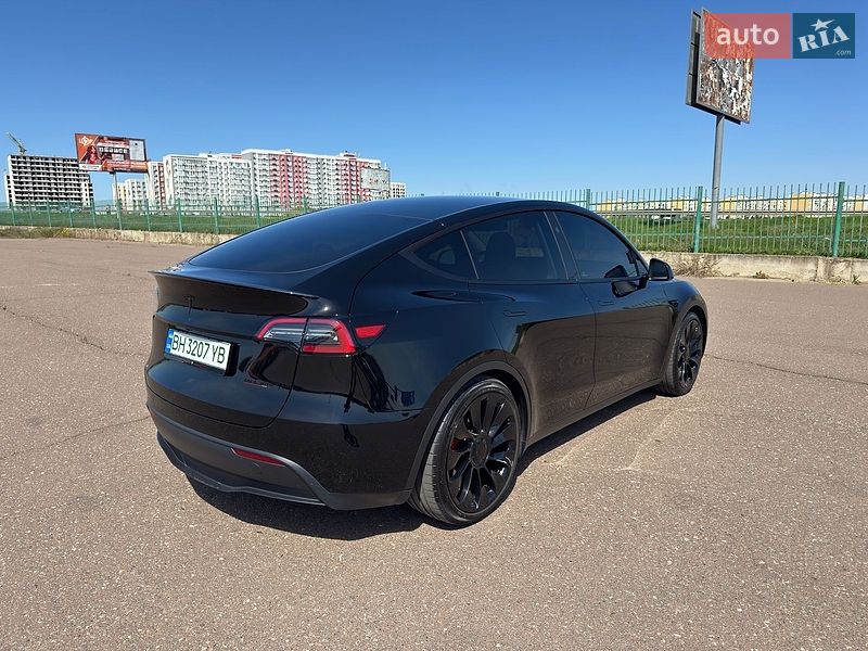 Внедорожник / Кроссовер Tesla Model Y 2023 в Одессе