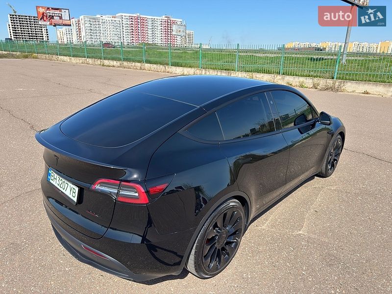 Внедорожник / Кроссовер Tesla Model Y 2023 в Одессе