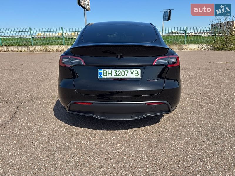 Внедорожник / Кроссовер Tesla Model Y 2023 в Одессе