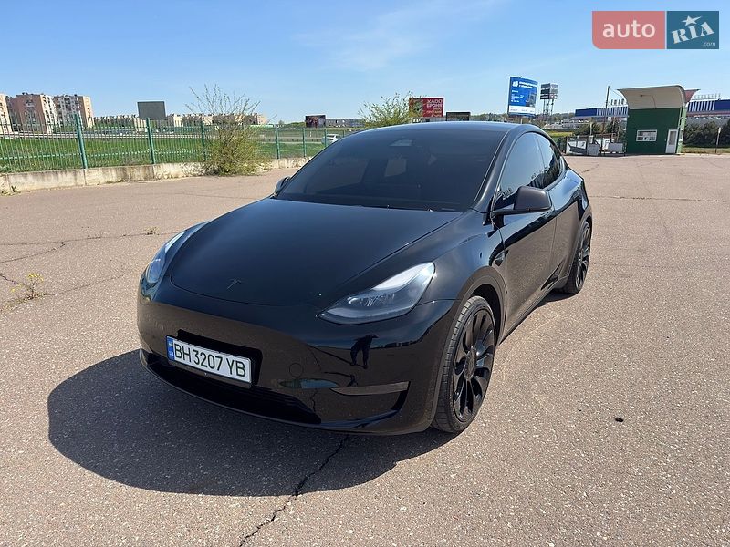 Внедорожник / Кроссовер Tesla Model Y 2023 в Одессе